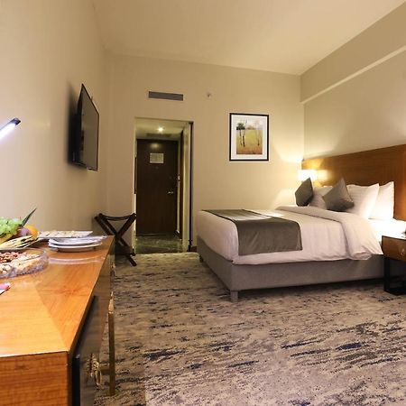 Best Western Premier Islamabad Hotel ภายนอก รูปภาพ